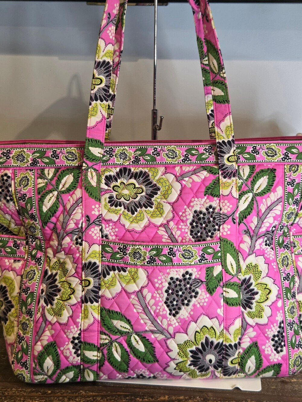 Vera Bradley Precilla Pink XL Travel Bag